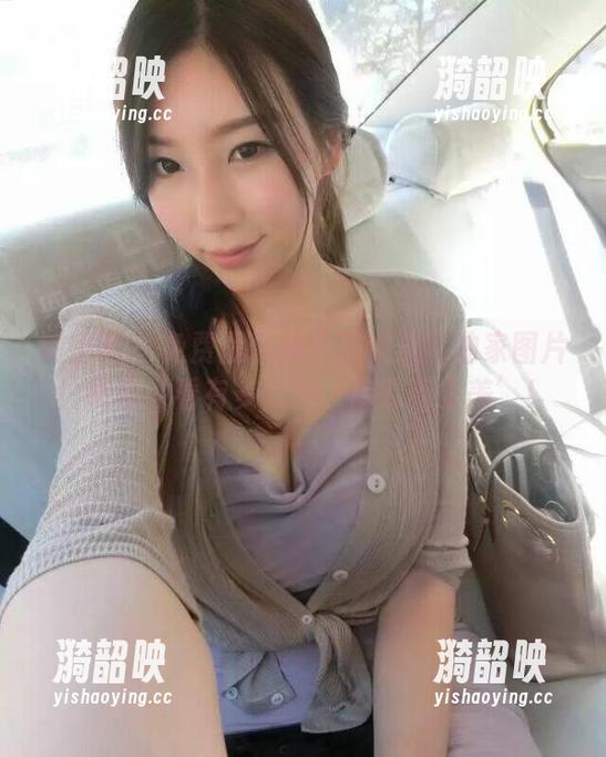 微密圈 - 免费提供童小芯新货的独家图片！她说‘看有多大胆，图就有多美’！