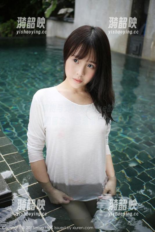 美媛馆-刘飞儿Faye 美媛馆 - 旗袍与刘飞儿Faye的邂逅:原图留念,图集带你飞