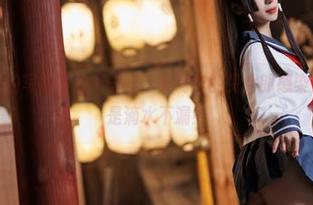 这次胡桃喵的写真有点不一样，莫莉卡的兔女郎感染力太强，真是滴水不漏！