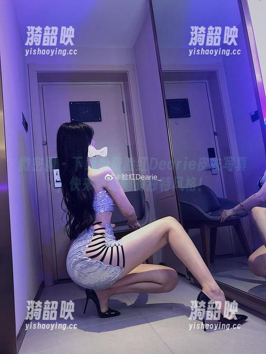 微密圈 - 下载免费脸红Dearie皮衣写真，快来领略她的独特风格！