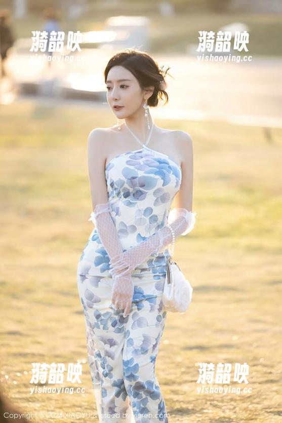 语画界 - 户外写真又出新高度，李丽莎套图真心让人眼前一亮！