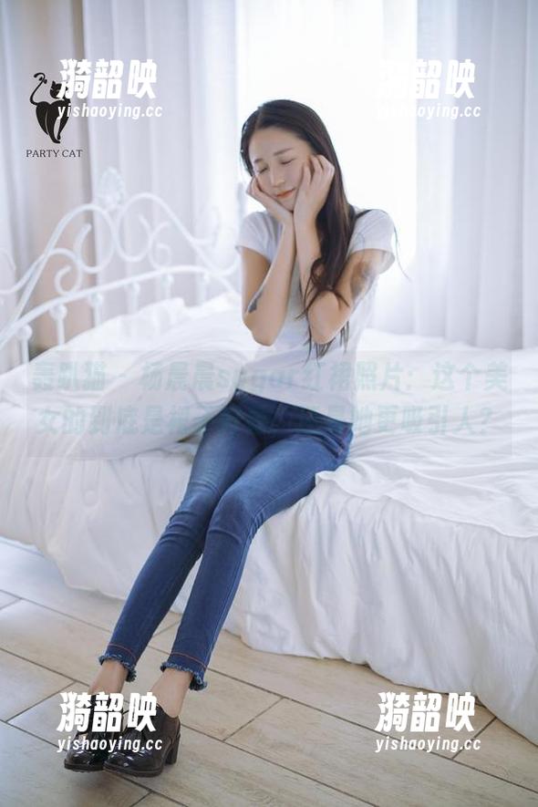 轰趴猫 - 杨晨晨sugar红裙照片：这个美女的到底是裙子好看，还是她更吸引人？