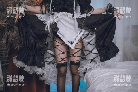 里见年一 跟随里见年一走入奶牛少女的世界,高清写真集的每一帧都让人心动!