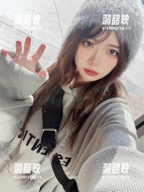 闪月半的喵少女全集，下载体验一下她的神秘魅力吧！喵