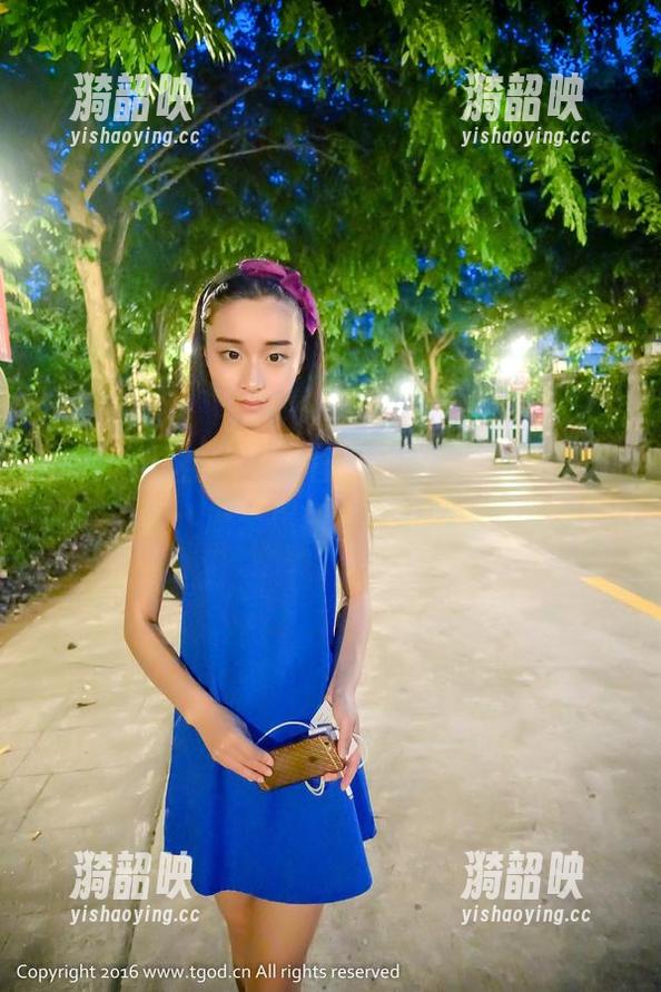 青豆客 - 全套黑丝图集，Milk楚楚让我意识到：原来黑色也可以这么有趣！
