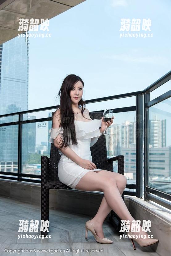 青豆客 - 宛恩miyu的厨娘写真合集：那些看似平常的瞬间，为什么就这么养眼？