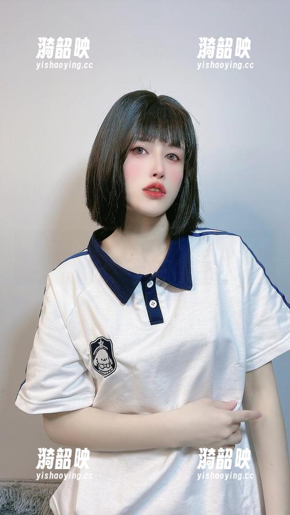 鹿八岁baby高清图册：镂空的美，宛如回忆中的幻影