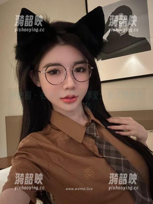 微密圈 - 在无圣光的世界里：黎允熙修女写真探秘