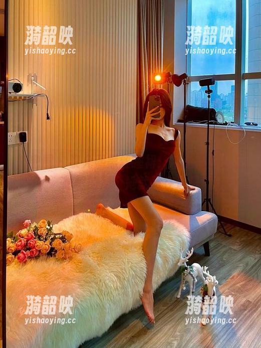 微密圈 - 黎允熙黑丝睡裙：精选图片，妄想里的那个她就藏在这里