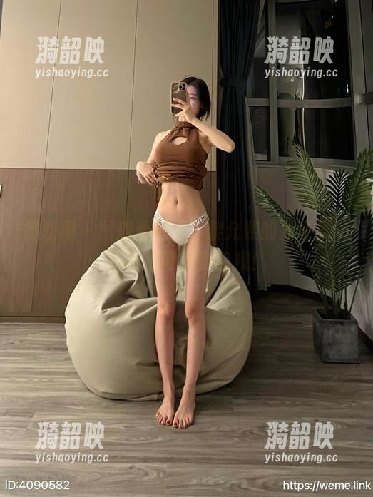 微密圈 - 图册看过来！黎允熙的双马尾，简直是可爱到犯规！